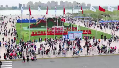 天津滨海高新区职工微型马拉松举办